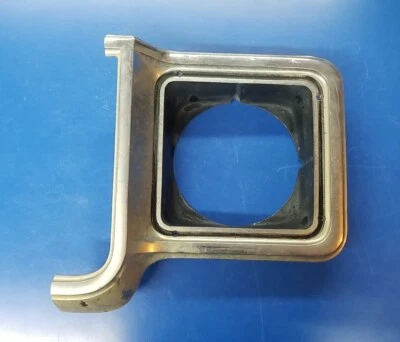 Chevrolet C/K Blazer 1973-1979 lado del conductor cromado bisel de faros. 339973 Foto 1 de 4