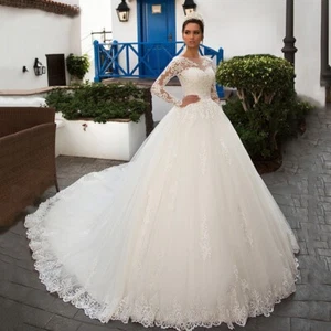 Elegant Princess Wedding Dress Scoop Neck Long Sleeved Lace Applique Bridal Gown - Picture 1 of 7