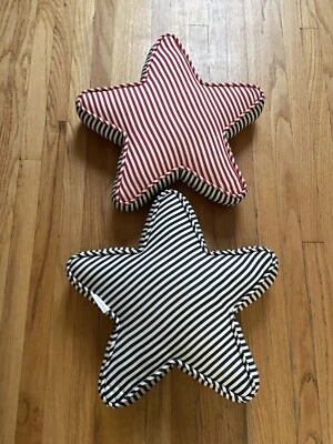 Juego de almohadas Pottery Barn Star - rayas rojas/azules Foto 1 de 4
