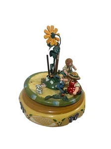 German Wendt & Kuhn Erzgebirge "Gardeners Daisy" Wood Music Box Plays VTG *As Is - Picture 1 of 14