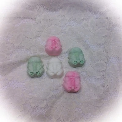 Soy Wax melts~ tarts~ Stormtroopers~ CHOICE~ 5 oz~ FREE shipping~190+ scents - Image 1 of 4