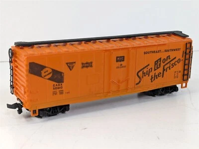 AHM Roco Frisco 40' Plug Door Reefer GARX 50810 HO Scale - Image 1 of 4