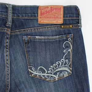 Lucky Brand Dungarees Denim Jeans Womens Size 6 X 28 Reg Inseam 7WD1465  - Picture 1 of 12