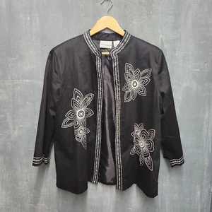  Alfred Dunner Size 16 Black & White Open Front Embroidered Jacket Pockets  - Picture 1 of 11
