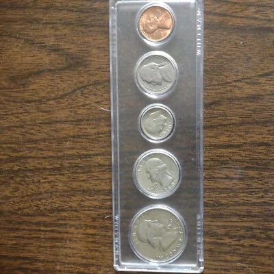 1960 P US Mint Silver 5 Coin Set AU/BU - Image 1 of 4