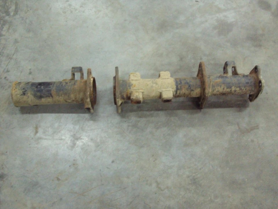 Honda Fourtrax 350 Rear Axle Shaft Rod Housing Tube 86 87 - Image 1 of 3