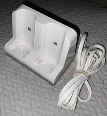 Nyko Nintendo Wii Controller Charging Station - Image 1 of 2