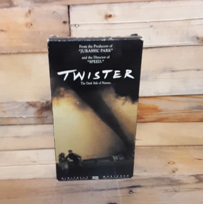 Twister VHS VCR Video Tape Used Movie Helen Hunt Foto 1 de 4