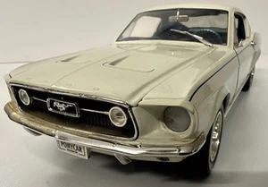 1:18 1967 Ford Mustang GT American Muscle Car Classic 1/18 white  - Bild 1 von 10