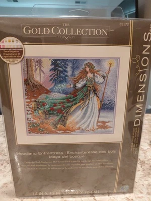 Kit de punto de cruz contado Woodland Enchantress colección oro dimensiones Foto 1 de 4