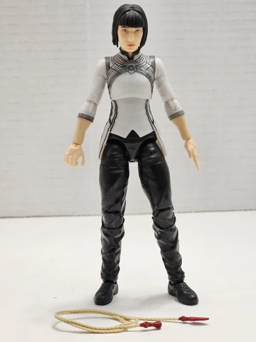 Marvel Legends Xialing Shang Chi Cover