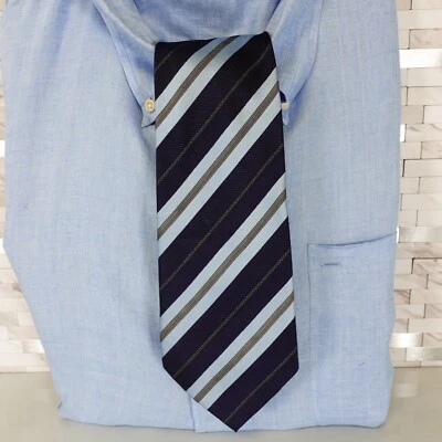 Corbata para el cuello para hombre azul marino traje a rayas simple satinado claro fresco ACCESORIOS AMERICANOS Foto 1 de 4