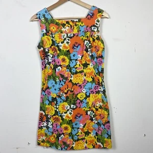 Vintage 1960s Jerry Mann Floral Mini Dress Mod Flowers  - Picture 1 of 15