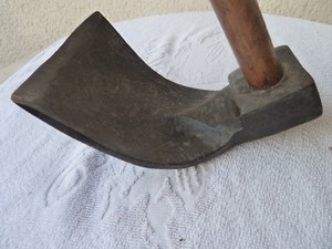 Herminette à Talon De Tonnelier - Outil Ancien Occasion (manche 31,5 Cm)