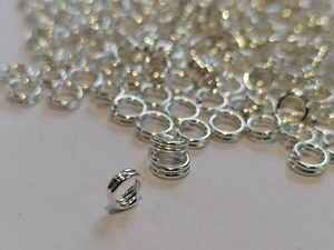 400 anillos divididos 4 mm bucles dobles abiertos anillos de salto chapados en plata - VENDEDOR DEL REINO UNIDO - Imagen 1 de 1