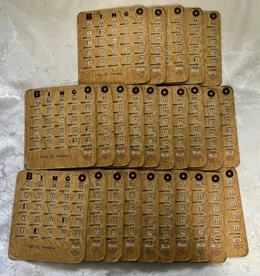 LOTE de 25 tarjetas de bingo Pla Mor King de colección cosidas en grano de madera diapositivas secuenciales Foto 1 de 4