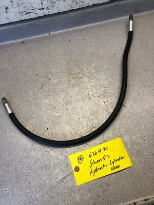 Manguera de cilindro de elevación hidráulica para tractor Gilson S12 Foto 1 de 4