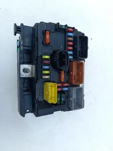 9667199780 R09 BSM-00 VALEO CENTRALINA FUSIBILI FUSE BOX PEUGEOT 207 CITROEN C3 - Imagen 1 de 12