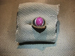 SIGNIERTER HERRENRING 12 X 10 MM WEINROT LINDE STERN SAPHIR 925 STERLING GRÖSSE 9 - Bild 1 von 6