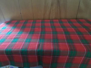 PLAID RED AND GREEN OBLONG/RECTANGULAR 60 BY 80 INCH TABLECLOTH - Picture 1 of 4