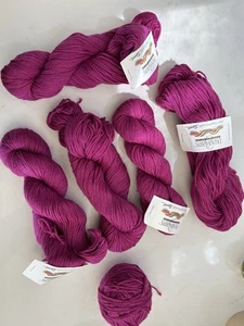 Lot Of 6 Skeins Of Cascade yarns Superwash 220 Sport Weight Merino Dark Berry - Picture 1 of 3