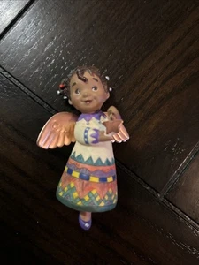 Vintage Hallmark Ornament: 2002 Loving Angel Décoration Des Fetes Latina Nina - Bild 1 von 7