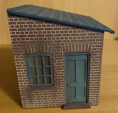 Anbau f. Wohnhaus/Werkstatt/Schuppen Spur HO zusammengebaut u.kunstvoll gealtert - Bild 1 von 4