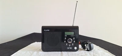 PURE ONE DAB DIGITALRADIO MIT NETZ SCHWARZ - Bild 1 von 4
