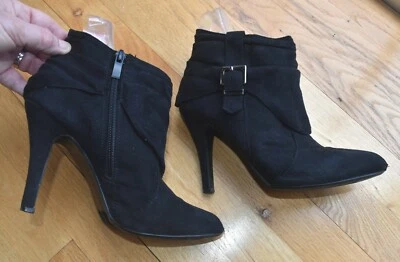 Mujer FOREVER Negro Hebilla Cremallera Botines Stiletto 4” Tacón (8) Imitación Gamuza Foto 1 de 4