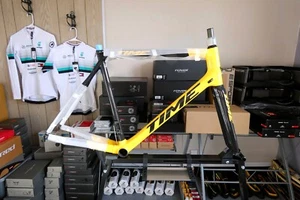 TIME Alpe D’Huez 21 SIZE Large SRAM Red eTap AXS DT Swiss ARC 1100 DiCut - Picture 1 of 34