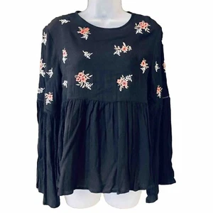 NWT Altar'd State Size M Babydoll Floral Top Cottagecore Boho Embroidered Black - Picture 1 of 10
