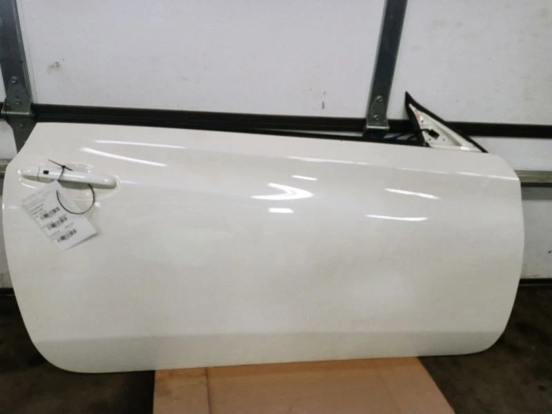2009-2012 HYUNDAI GENESIS COUPE PASSENGER RIGHT FRONT DOOR WHITE OEM USED - Image 1 of 4