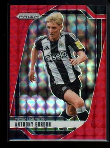 2024-25 Panini Prizm Premier League #112 Anthony Gordon Red Prizm - Imagen 1 de 2