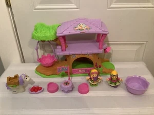 JUEGO FISHER PRICE LITTLE PEOPLE FAIRY TREEHOUSE con accesorios - Imagen 1 de 13