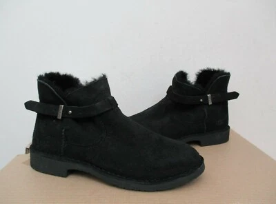 BOTA AL TOBILLO UGG para mujer ELISA 8US NEGRA gamuza nueva sin caja precio de venta sugerido por el fabricante $150 Foto 1 de 4