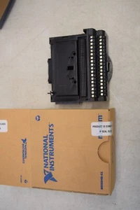NATIONAL INSTRUMENTS 777519-01 FP-TB-1 TERMINALE BASE MORSETTI A VITE - Foto 1 di 6