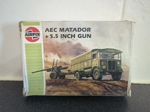 BOXED 9 61314 AIRFIX H0/00 MATADOR & 5-5 GUN SERIES 1 (JB6) - Foto 1 di 9