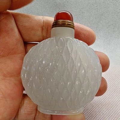 100 % China, jade exquisito, talla manual pura, jade hetiano de jadeíta, botella de tabaco Foto 1 de 4