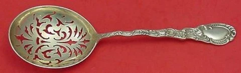 Louis XV by Durgin Sterling Silver Pea Spoon 8 5/8" Beautiful Pierced Cover