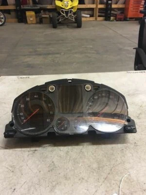 Volkswagen Passat 2007 tablero velocímetro medidor botón de grupo 167 k Foto 1 de 3