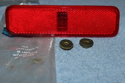 НОВЫЙ ИЗ СТАРЫХ ЗАПАСОВ 1980 1981 1982 1984 1985 1986 1988 1989 FORD LTD УНИВЕРСАЛ LH ЗАДНИЙ БОКОВОЙ МАРКЕР - Изображение 1 из 4