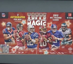 2012 Topps Magic Football Hobby Box - Picture 1 of 1
