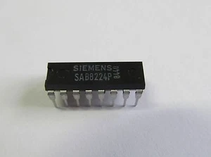 2 Stück - SAB8224P - SIEMENS DIP16 - Clock Generator - SAB8224 2pcs - Picture 1 of 2