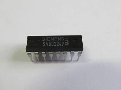 2 Stück - SAB8224P - SIEMENS DIP16 - Clock Generator - SAB8224 2pcs - Image 1 of 2