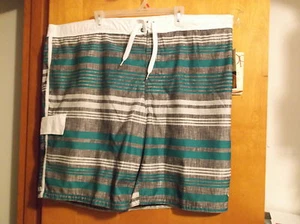 NUOVO COSTUME DA BAGNO UOMO OP VERDE GRIGIO E BIANCO con elastico in vita e cordino - Foto 1 di 3