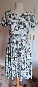 Vintage 1950s cotton dress green brown splodge pattern on white Size 12/14 UK - Picture 1 of 4