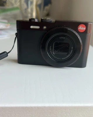 Excellent Condition | Leica C Typ 112 Camera 12.1 MP Battery Charger SD Card - Image 1 of 4