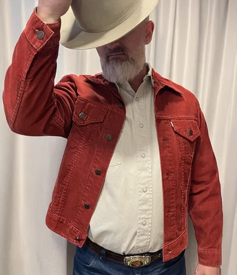 Vintage Type 3  Levis Corduroy Trucker Jacket Red Mens 40 Made in USA medium - Image 1 of 4