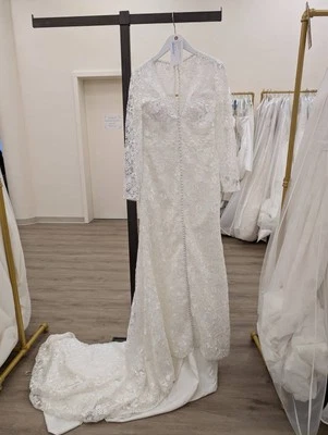 Maggie Soterro Dennison All Over Lace Wedding Sz 12 UNALTERED - Image 1 of 4