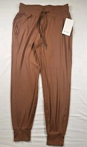 Lululemon Ready to Rulu Jogger NWT Size 8 Size DSSN Desert Sun High Rise - Picture 1 of 6